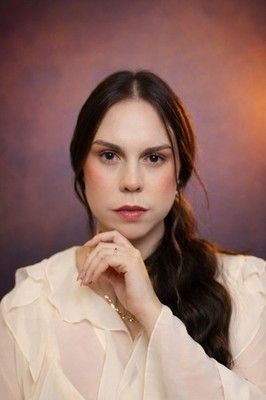 Luciana Duarte, lash artist e educadora em Sinop